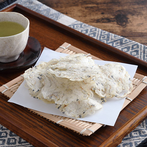 まるごとちりめんせんべい