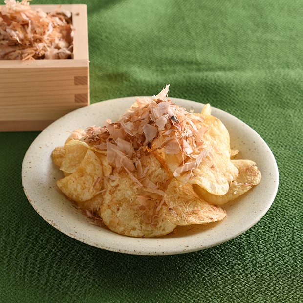 かつお節ポテトチップス　わさび