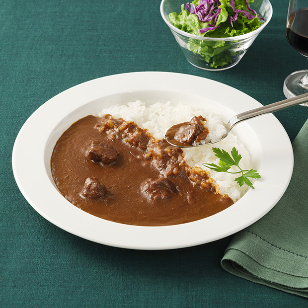 国産牛肉の100時間かけたビーフカレー
